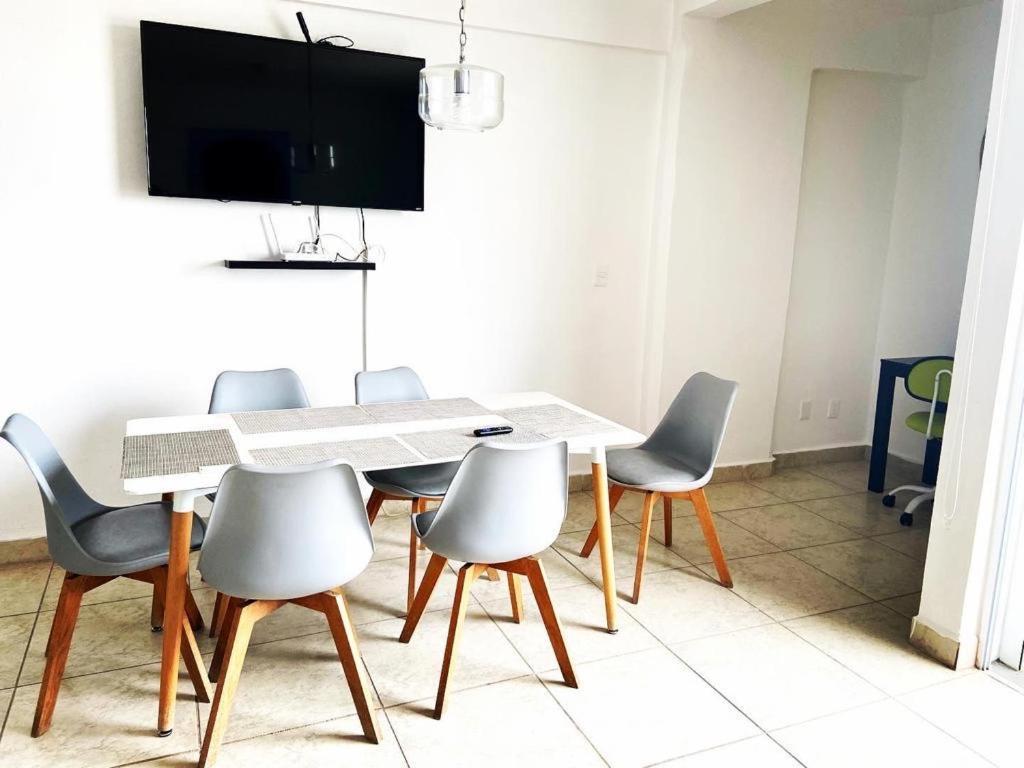 칸쿤 Exclusive Building 6 People 3 Cable Televisions 2 Swimming Pools Balcony, 빌라 외부 사진